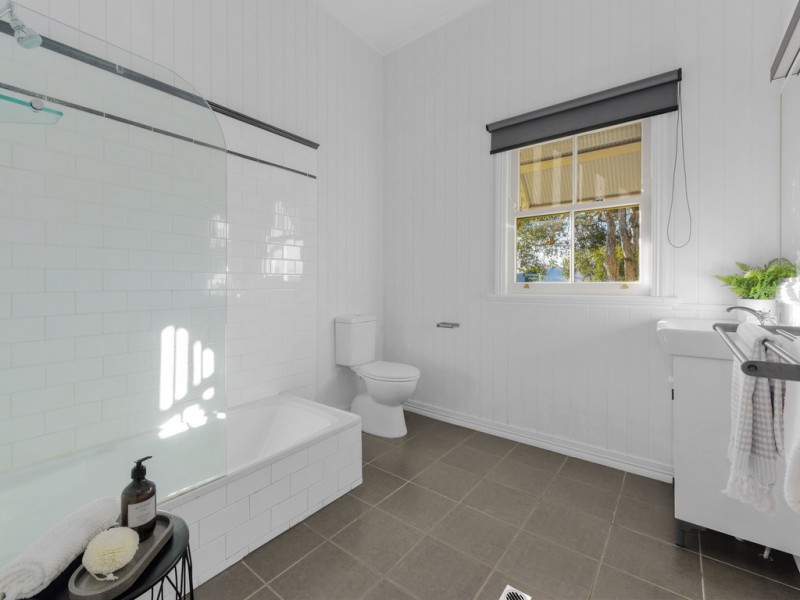 6 Peary Street, Northgate QLD 4013