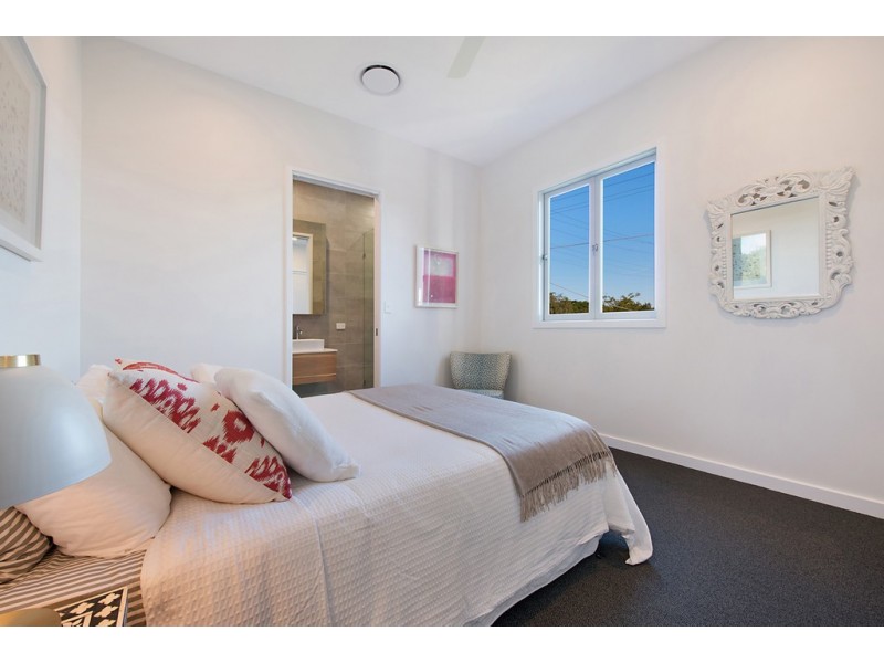 115 Ashby Street, Fairfield QLD 4103