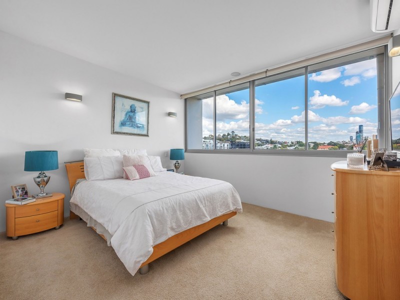 610/8 Skyring Terrace, Teneriffe QLD 4005