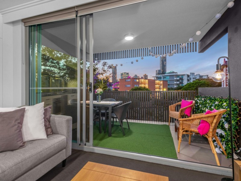 13/75 Barker Street, New Farm QLD 4005