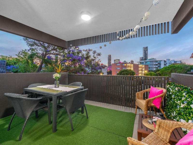 13/75 Barker Street, New Farm QLD 4005
