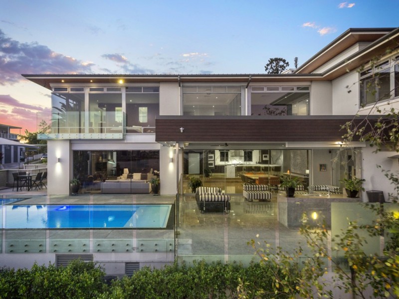 1 Dickson Terrace, Hamilton QLD 4007