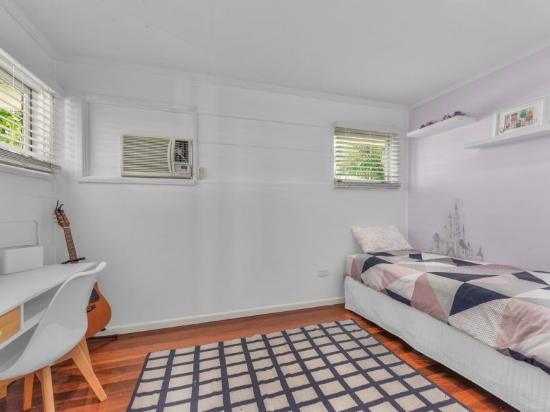 9 Sunbury Street, Geebung QLD 4034