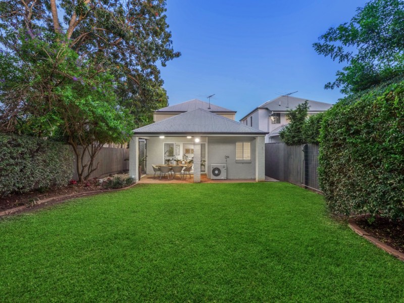 10A Best Street, Hendra QLD 4011