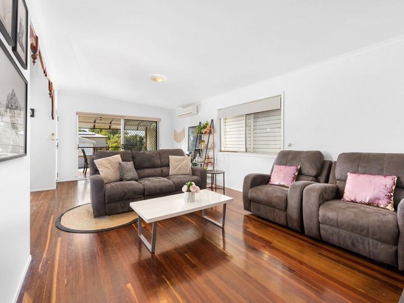 77 Bristol Road, Kedron QLD 4031