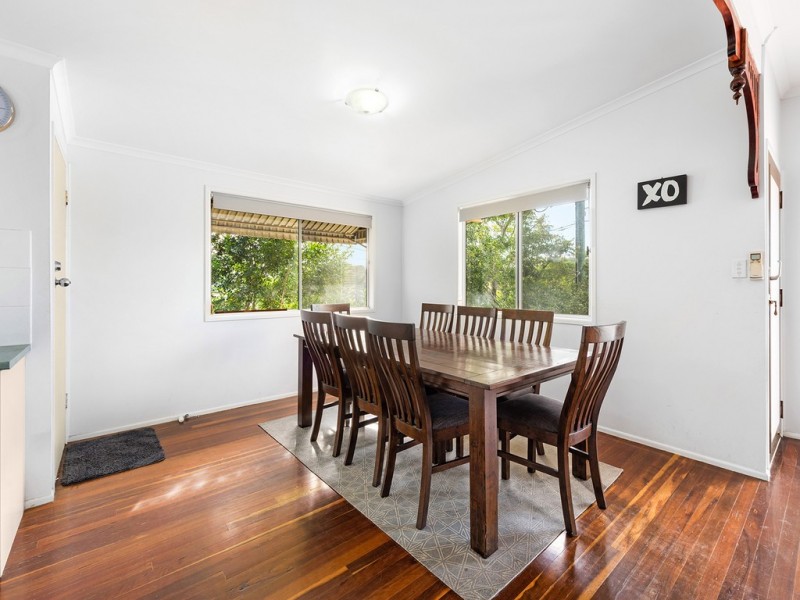 77 Bristol Road, Kedron QLD 4031