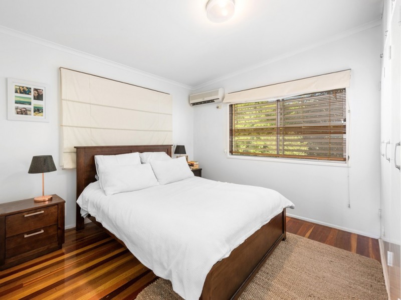 77 Bristol Road, Kedron QLD 4031