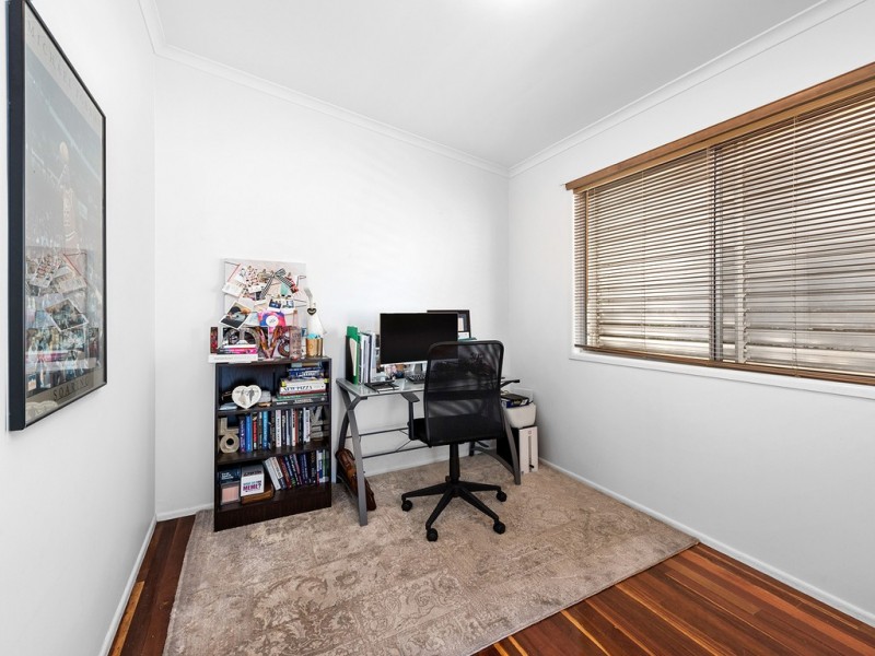 77 Bristol Road, Kedron QLD 4031