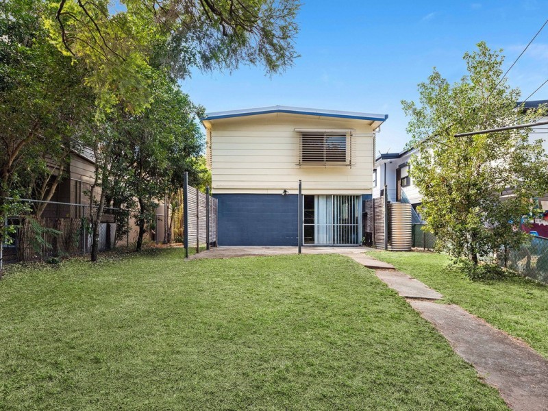 77 Bristol Road, Kedron QLD 4031
