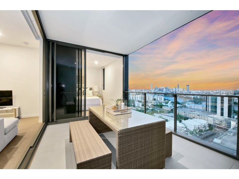 2002/48 Jephson Street, Toowong QLD 4066