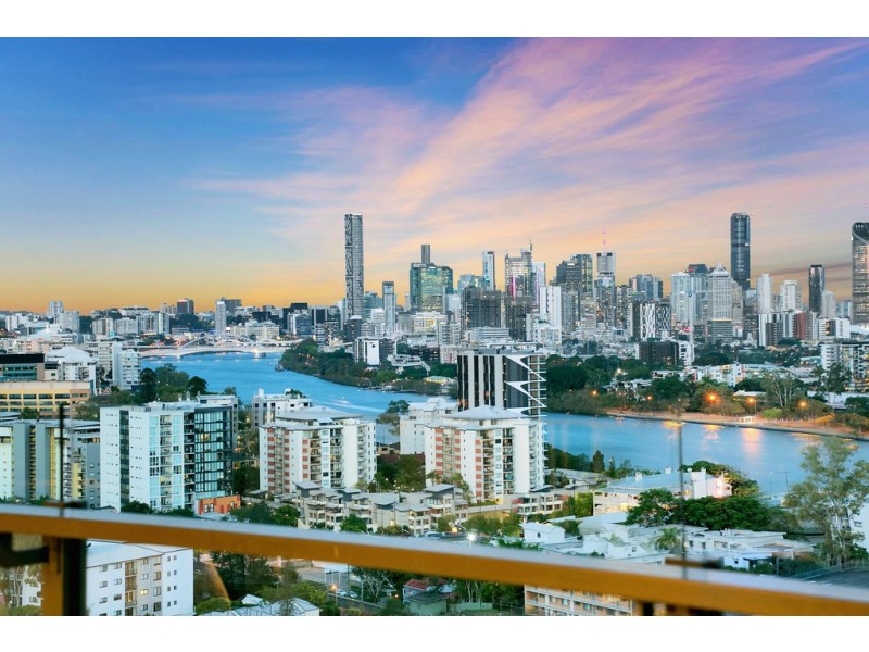 2002/48 Jephson Street, Toowong QLD 4066