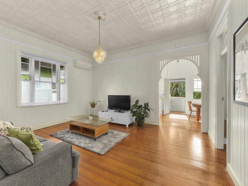 35 Dovercourt Road, Toowong QLD 4066