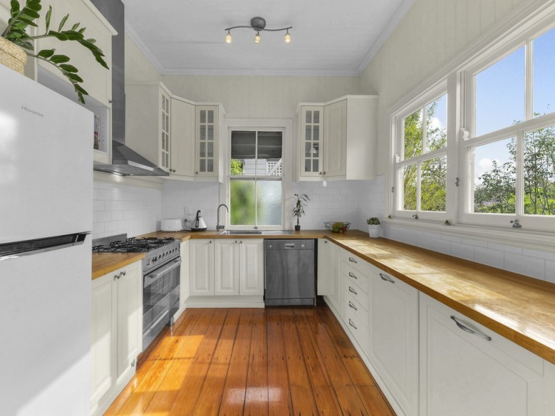 35 Dovercourt Road, Toowong QLD 4066