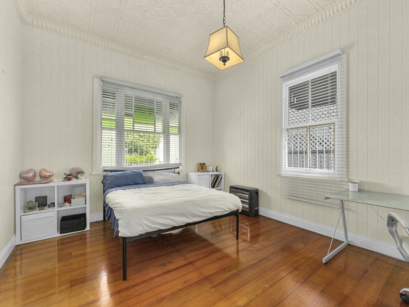 35 Dovercourt Road, Toowong QLD 4066