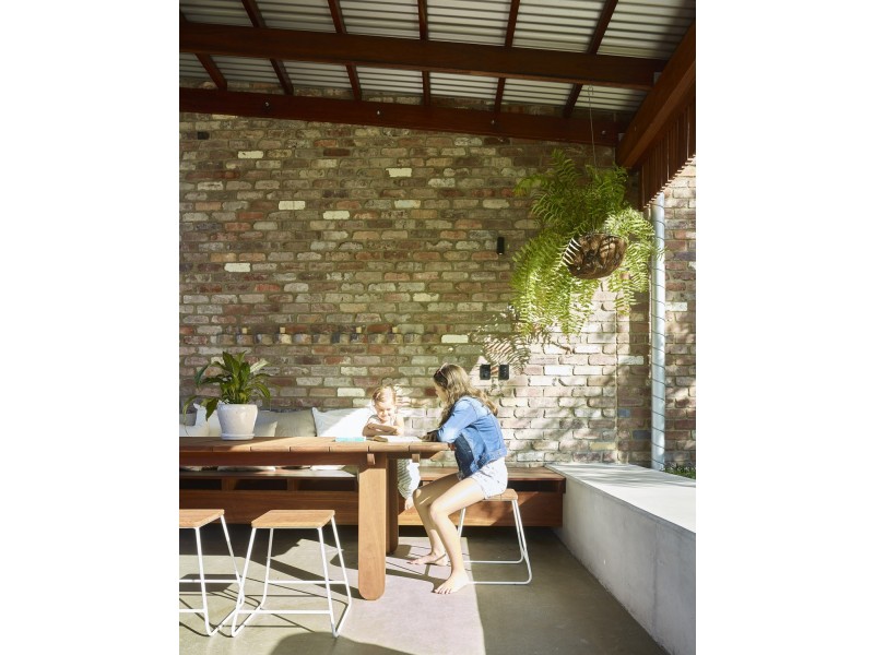 6 Parragilga Close, Wights Mountain QLD 4520