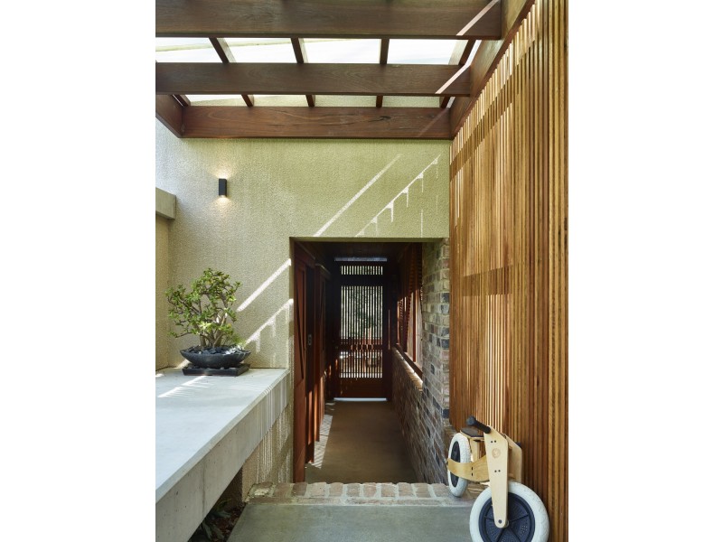 6 Parragilga Close, Wights Mountain QLD 4520