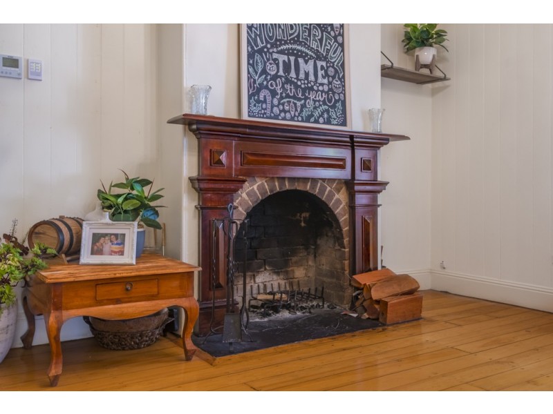 74 Adelaide Street, Clayfield QLD 4011