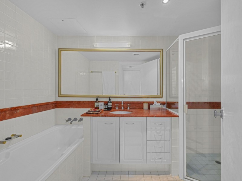 1005/132 Alice Street, Brisbane City QLD 4000