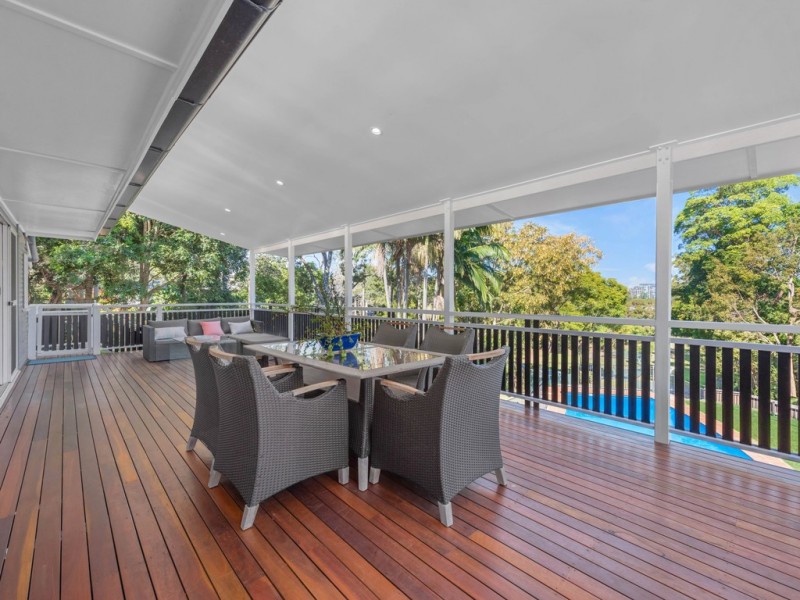 128 Kadumba Street, Yeronga QLD 4104