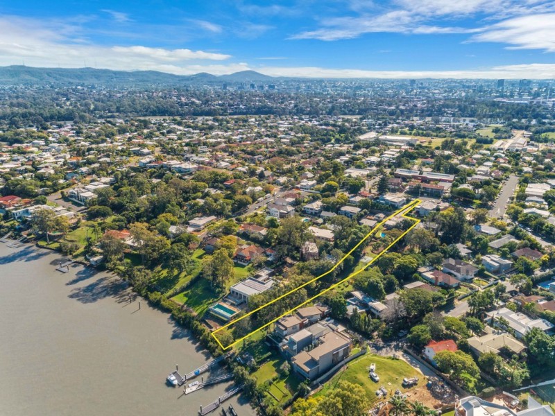 128 Kadumba Street, Yeronga QLD 4104