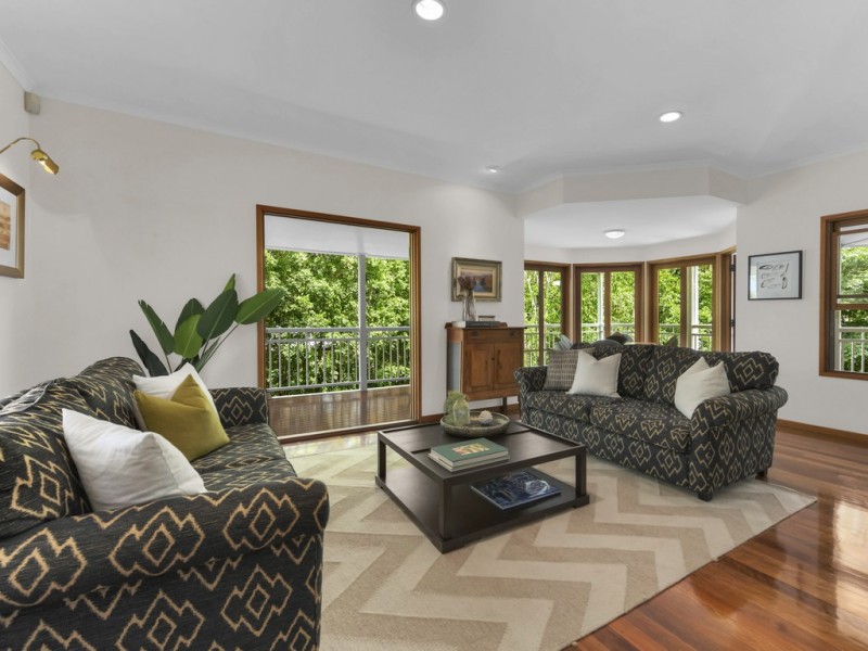 26 Satinwood Court, Bardon QLD 4065