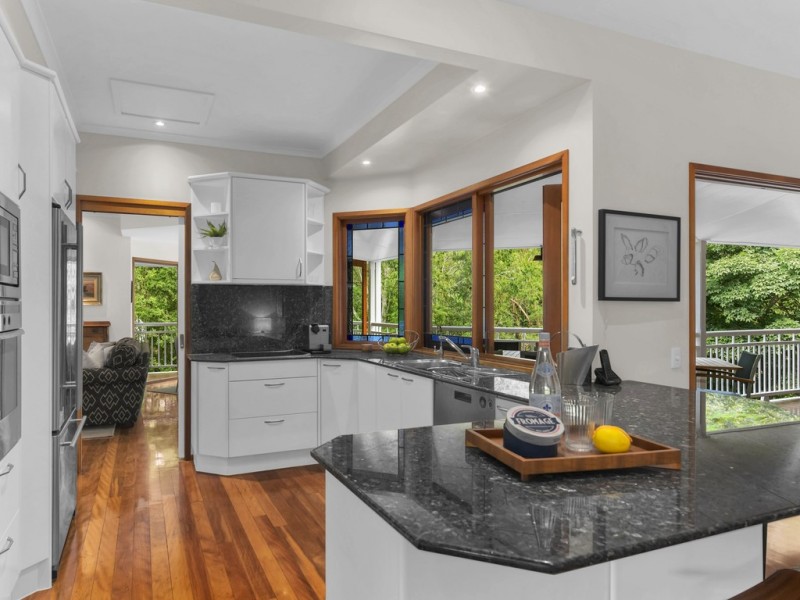 26 Satinwood Court, Bardon QLD 4065