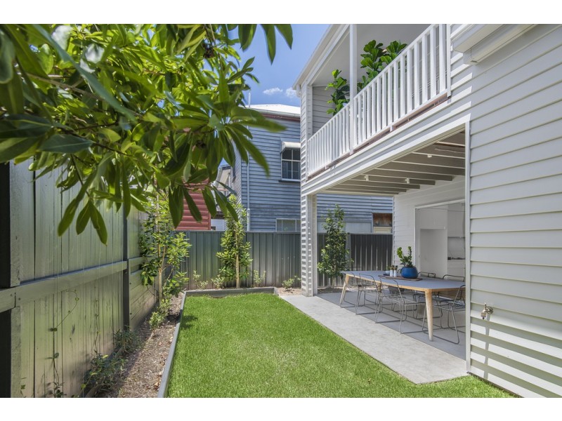 80 Allen Street, Hamilton QLD 4007