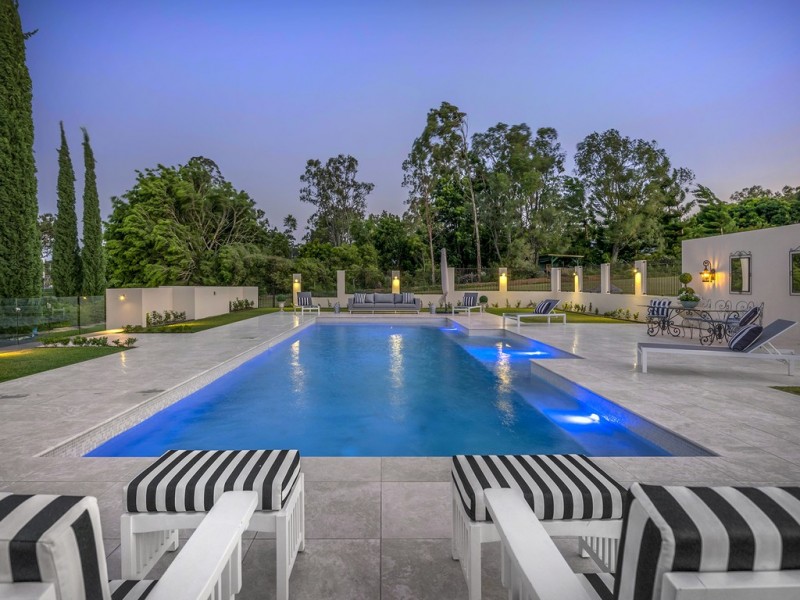 33 Warwick Lane, Samford Valley QLD 4520