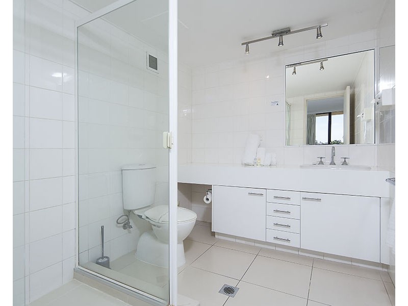 502/148 Oxlade Drive, New Farm QLD 4005