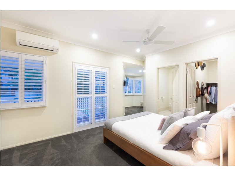 41 Brisbane Avenue, Camp Hill QLD 4152