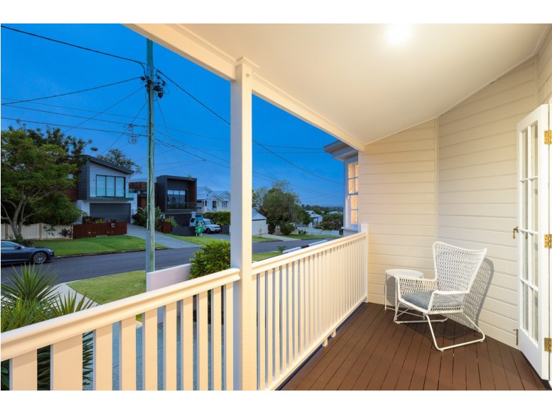 41 Brisbane Avenue, Camp Hill QLD 4152