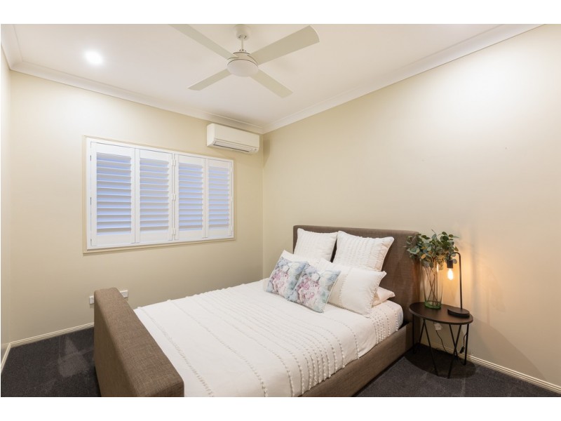 41 Brisbane Avenue, Camp Hill QLD 4152