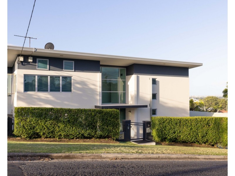 62 Main Avenue, Balmoral QLD 4171