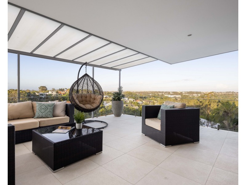 62 Main Avenue, Balmoral QLD 4171