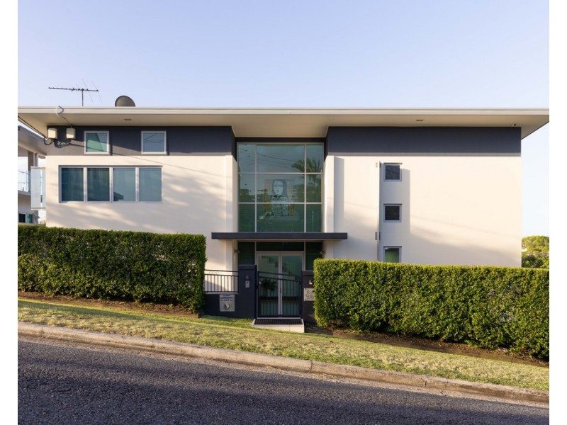 62 Main Avenue, Balmoral QLD 4171