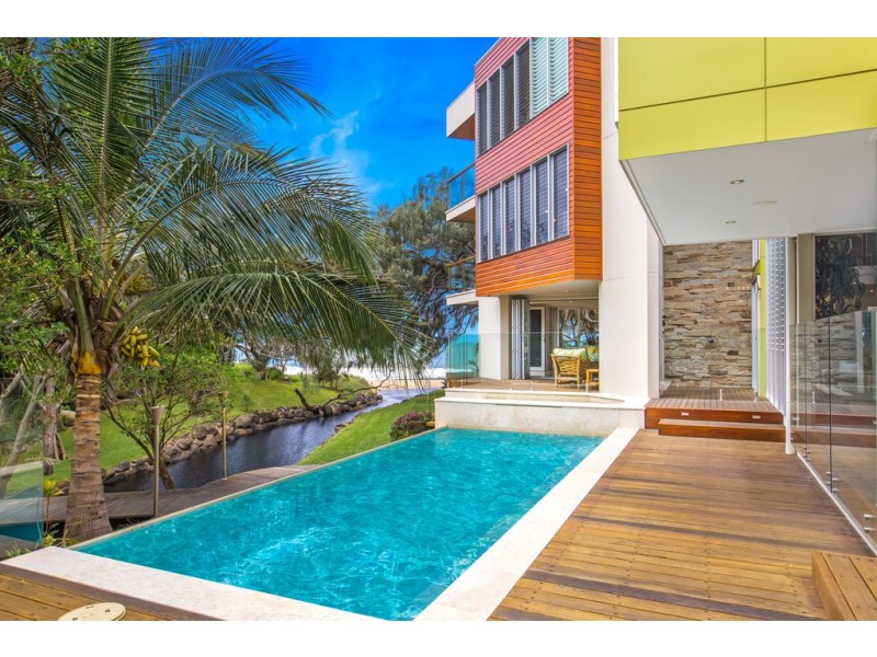 51 Woongarra Scenic Drive, Bargara QLD 4670