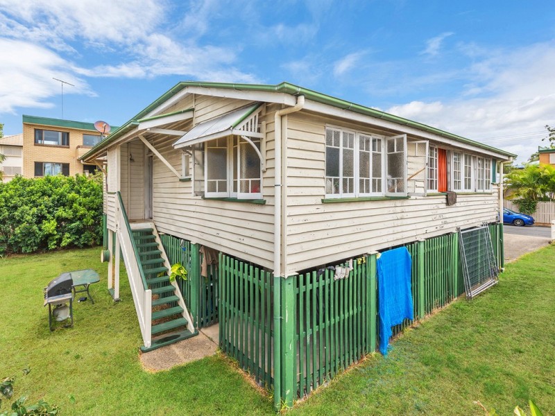 69 Franz Road, Clayfield QLD 4011