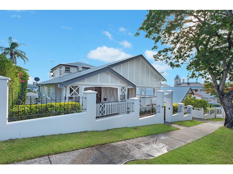 23 Queens Road, Hamilton QLD 4007