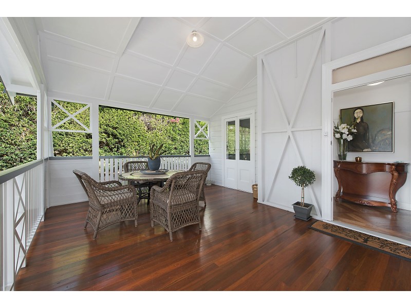 23 Queens Road, Hamilton QLD 4007