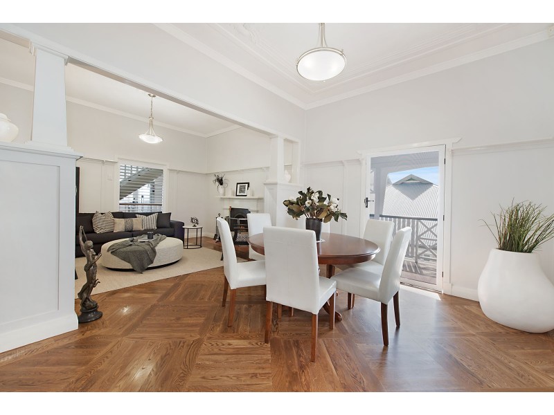 23 Queens Road, Hamilton QLD 4007