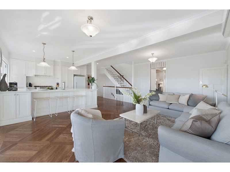 23 Queens Road, Hamilton QLD 4007