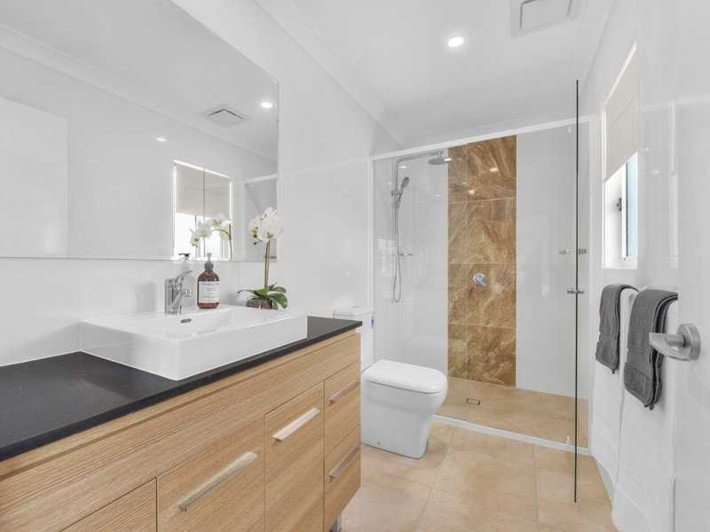 2/52 Lamington Avenue, Ascot QLD 4007