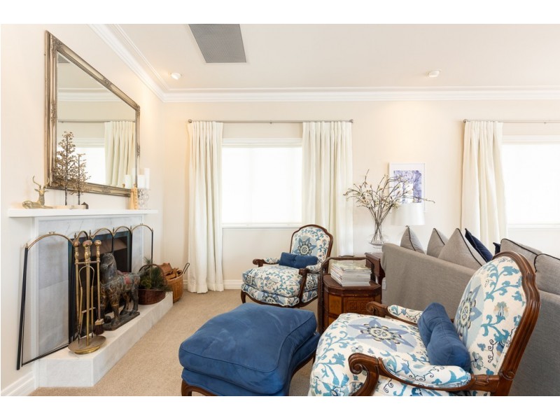 23 Wendell Street, Norman Park QLD 4170