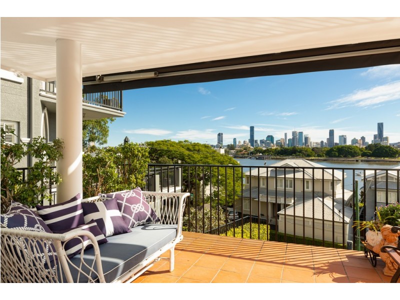 23 Wendell Street, Norman Park QLD 4170