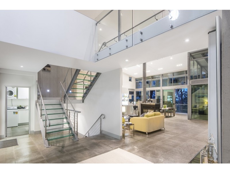 87 Gimba Street, Mitchelton QLD 4053