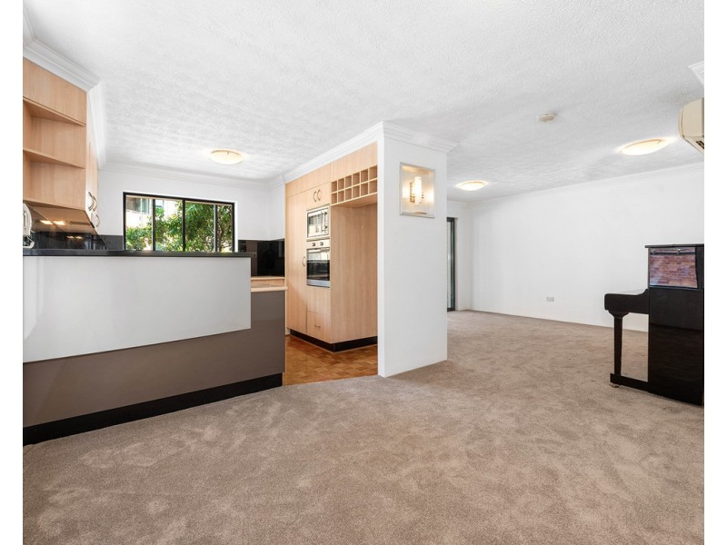 4/140 Commercial Road, Teneriffe QLD 4005