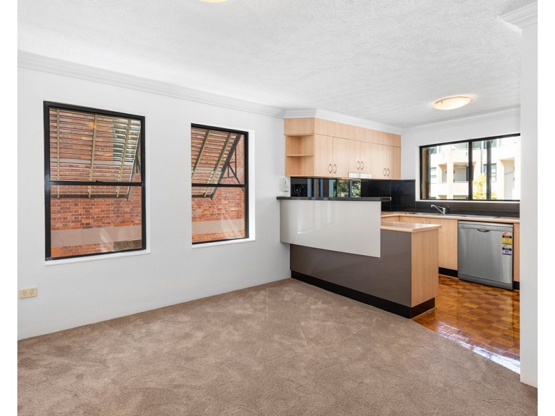 4/140 Commercial Road, Teneriffe QLD 4005
