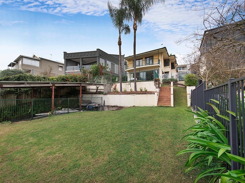 27 Laidlaw Parade, East Brisbane QLD 4169