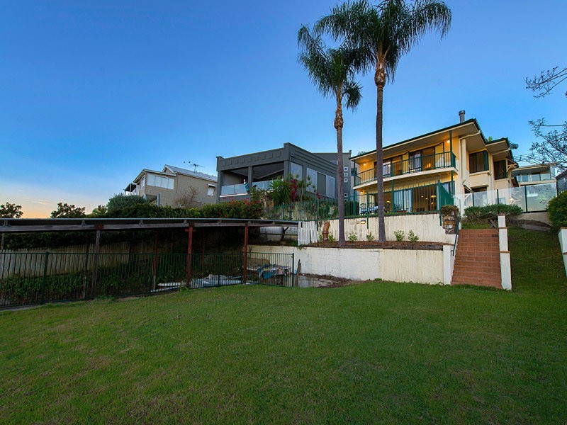 27 Laidlaw Parade, East Brisbane QLD 4169