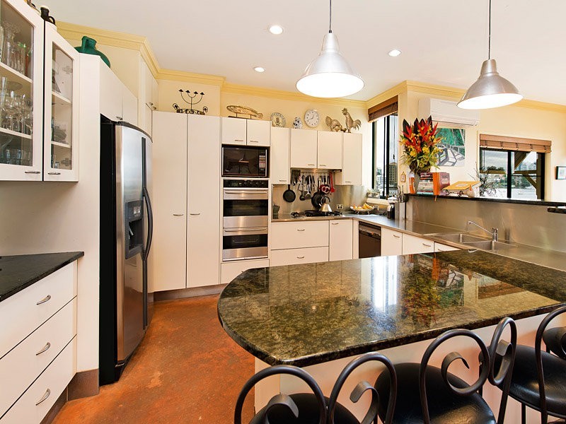 27 Laidlaw Parade, East Brisbane QLD 4169